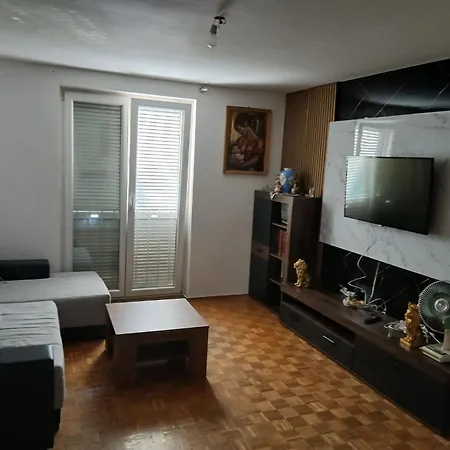 Niko Lägenhet *